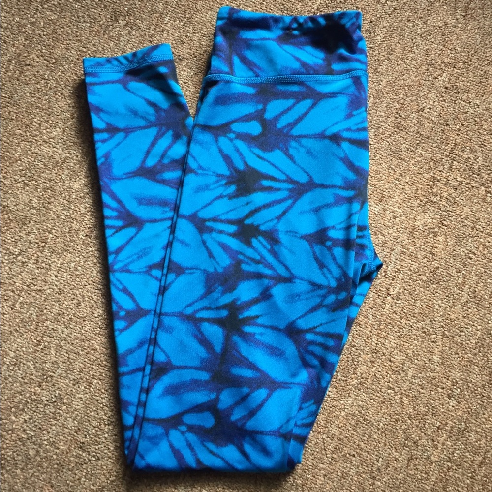 NWOT Blue leggings. Live love Dream by Aeropostale